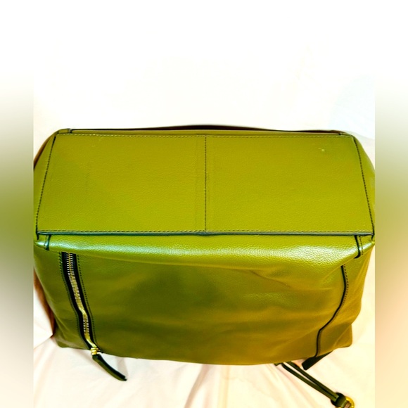 Fossil Tara Shopper Tote in Green Moss - Picture 5 of 6